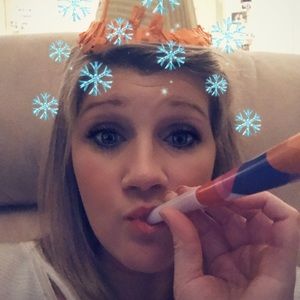 Meet your Posher, Kelli